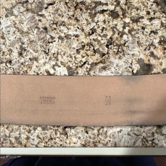 CHANEL Black Leather Belt with silver Buckle
Best offer - Picture 5 of 7